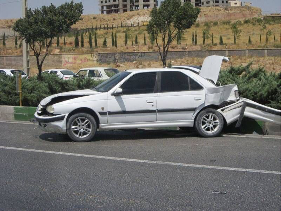 با خرید بیمه بدنه پژو پارس صدمات وارد شده به بدنه خودرو را جبران نمایید.